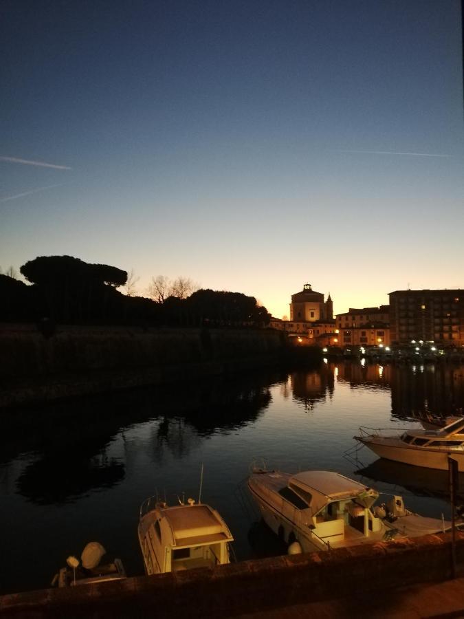 Bilocale Fortezza Nuova Livorno Bagian luar foto